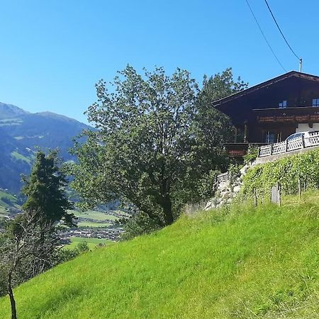 Alpine Cottage With Exceptional View Mayrhofen Luaran gambar